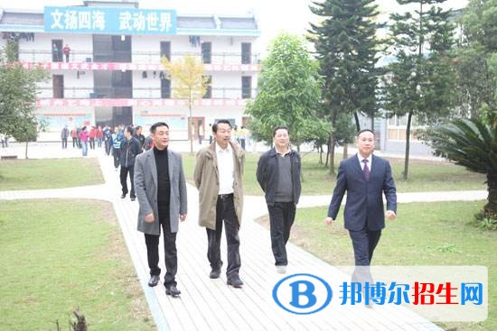 廣安康泉文武學(xué)校2018年報名條件、招生對象
