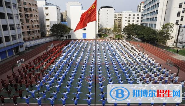 南充中等專業(yè)學(xué)校2018年報名條件、招生對象