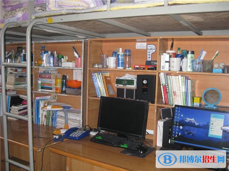 樂山計(jì)算機(jī)學(xué)校宿舍條件