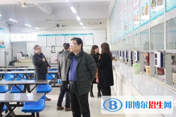 資中縣電子工程學校宿舍條件
