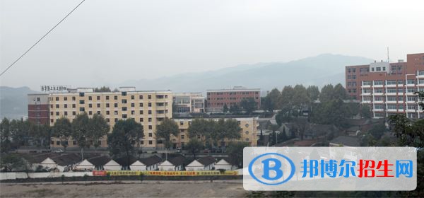 四川核工業(yè)工程學校招生辦聯系電話