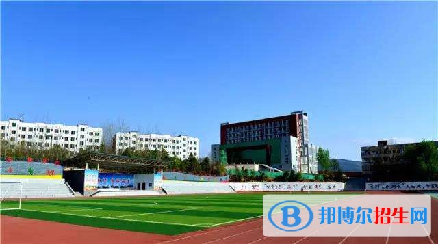 廣元利州中等專業(yè)學(xué)校2018年報(bào)名條件、招生對(duì)象