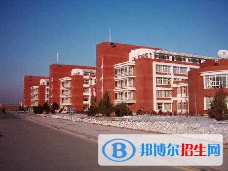 綿陽世紀(jì)石油工程技術(shù)學(xué)校2018年報(bào)名條件、招生對象