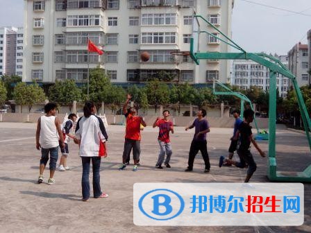 玉溪體育運(yùn)動學(xué)校招生辦聯(lián)系電話