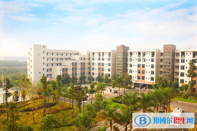 成都核工業(yè)機(jī)電學(xué)校有哪些專業(yè)