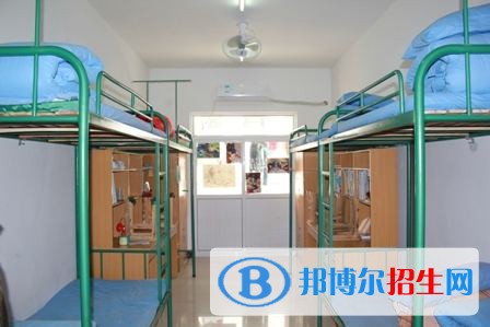 安徽省安慶衛(wèi)生學校宿舍條件