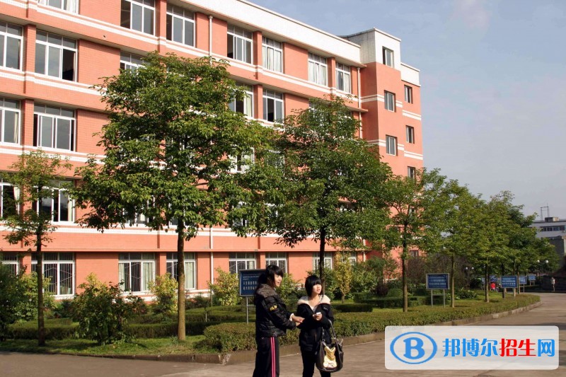 南充電子技術(shù)學校招生辦聯(lián)系電話