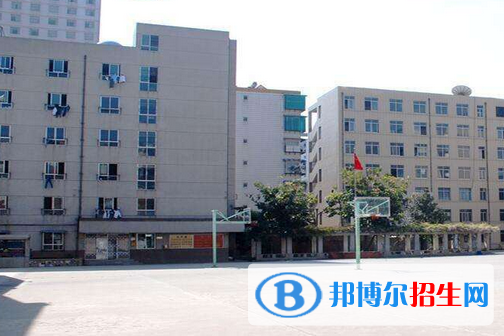 云南省電力技工學(xué)校2018年報名條件、招生要求