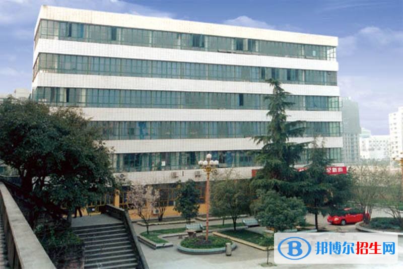 四川慧明中等專業(yè)學(xué)校2018年報(bào)名條件、招生對(duì)象