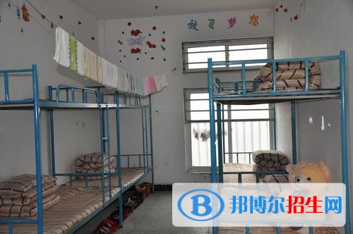 成都城市建設(shè)技工學校宿舍條件