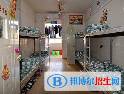 云南省林業(yè)高級(jí)技工學(xué)校宿舍條件