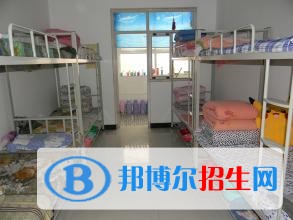 成都育華職業(yè)學校3