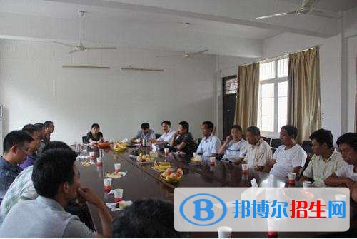 綿陽交通技工學(xué)校2018年報(bào)名條件、招生對(duì)象