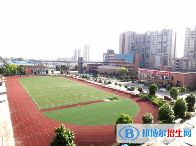 綿陽(yáng)陽(yáng)光職業(yè)技術(shù)學(xué)校2018年報(bào)名條件、招生對(duì)象