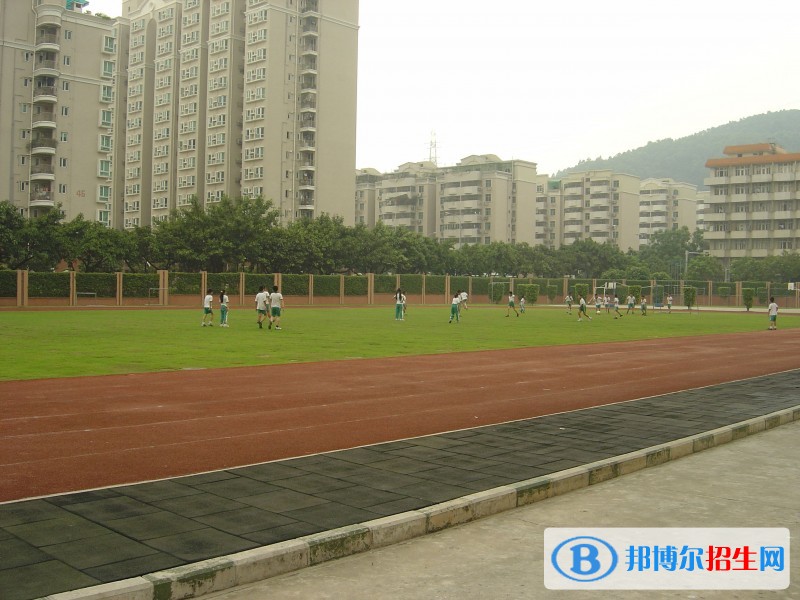自貢旭江職業(yè)技術(shù)學(xué)校2018年報(bào)名條件、招生對(duì)象