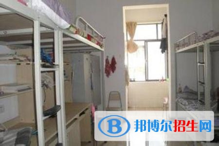 貴州航天職業(yè)技術(shù)學院中職部宿舍條件