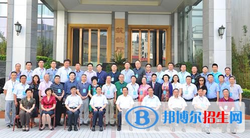 畢節(jié)同心農(nóng)工中等職業(yè)技術(shù)學(xué)校2018年報(bào)名條件、招生對象