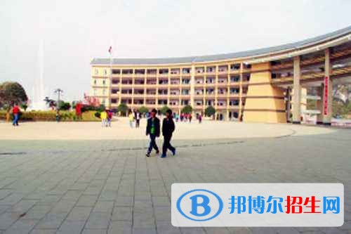 富寧縣民族職業(yè)高級中學有哪些專業(yè)
