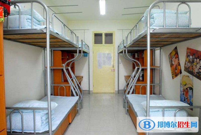 富寧縣民族職業(yè)高級中學宿舍條件