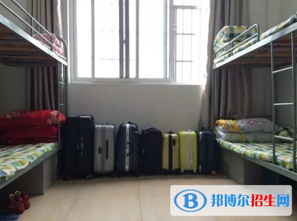 廣元職業(yè)高級中學宿舍條件
