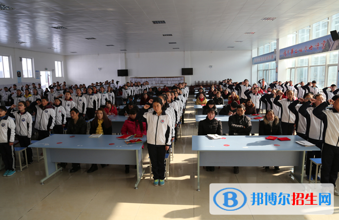 廣元朝天職業(yè)中學(xué)2018年報名條件、招生對象