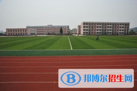 安縣職業(yè)中專學校2018年報名條件、招生對象