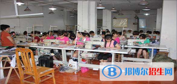 四川省渠縣職業(yè)中專學校網(wǎng)站網(wǎng)址