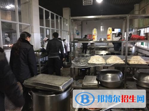 四川省華鎣職業(yè)技術學校宿舍條件