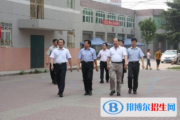 西北工業(yè)學校有哪些專業(yè)