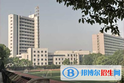 南充市職工大學(xué)2018年報(bào)名條件、招生對(duì)象