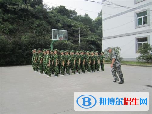 樂(lè)山市金盾職業(yè)學(xué)校2018年報(bào)名條件、招生對(duì)象