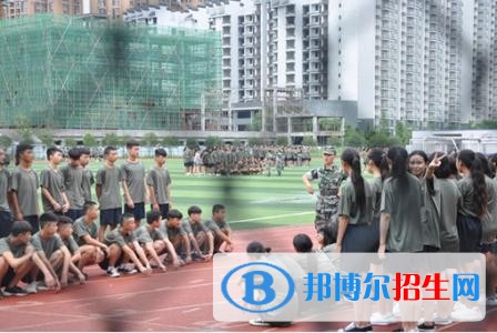 樂山市現(xiàn)代經(jīng)濟管理學(xué)校2018年報名條件、招生對象