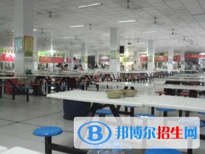 樂山市西成職業(yè)學(xué)校宿舍條件
