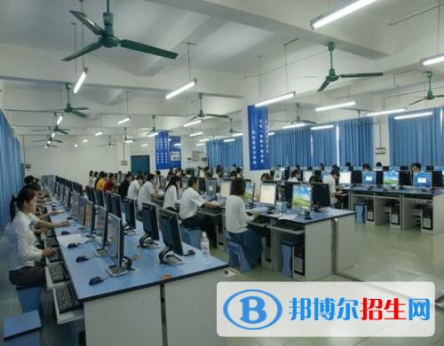 石家莊北方計算機(jī)中等專業(yè)學(xué)校招生辦聯(lián)系電話