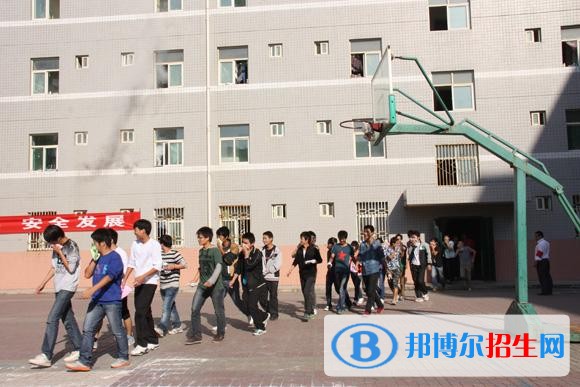 陜西工程科技高級(jí)技工學(xué)校