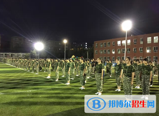 石家莊法商中等專業(yè)學校2018年報名條件、招生對象