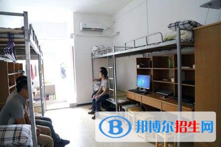晉州職業(yè)技術(shù)中學宿舍條件