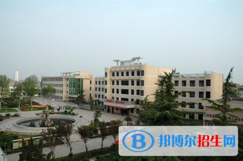 晉州職業(yè)技術(shù)教育中心2018年報(bào)名條件、招生對(duì)象