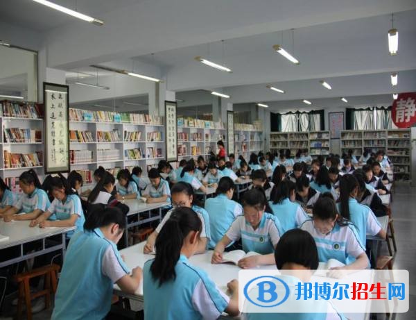 正定縣職教中心2018年報名條件、招生對象