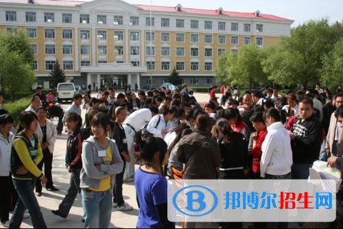 石家莊國大集團(tuán)技工學(xué)校2018年報(bào)名條件、招生對(duì)象
