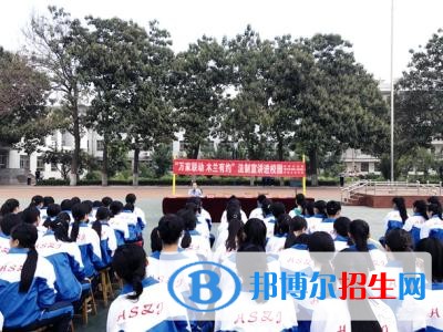 衡水職教中心2018年報(bào)名條件、招生對(duì)象