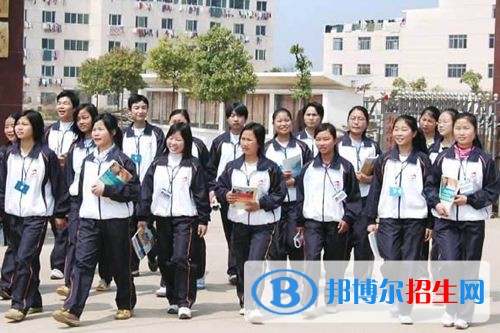 獻(xiàn)縣中等專業(yè)學(xué)校2018年報(bào)名條件、招生對(duì)象