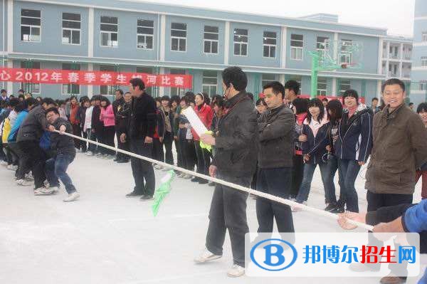 興隆職教中心2018年報(bào)名條件、招生對(duì)象