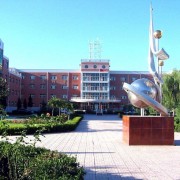北京房山區(qū)財貿(mào)職工中等專業(yè)學校