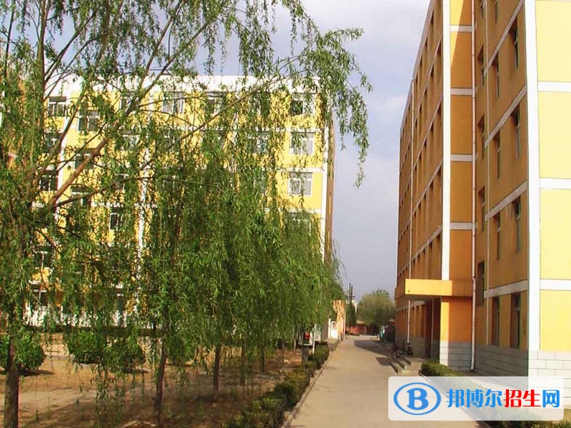 北京信息管理學校招生辦聯(lián)系電話