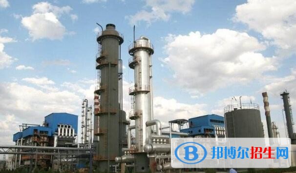 榆林能源化工職業(yè)學(xué)校2018年報(bào)名條件、招生對(duì)象
