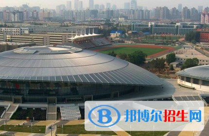 北京計算機(jī)工業(yè)學(xué)校2018年報名條件、招生對象