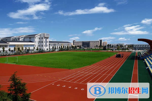 北京一輕技術(shù)學(xué)校2018年報名條件、招生對象