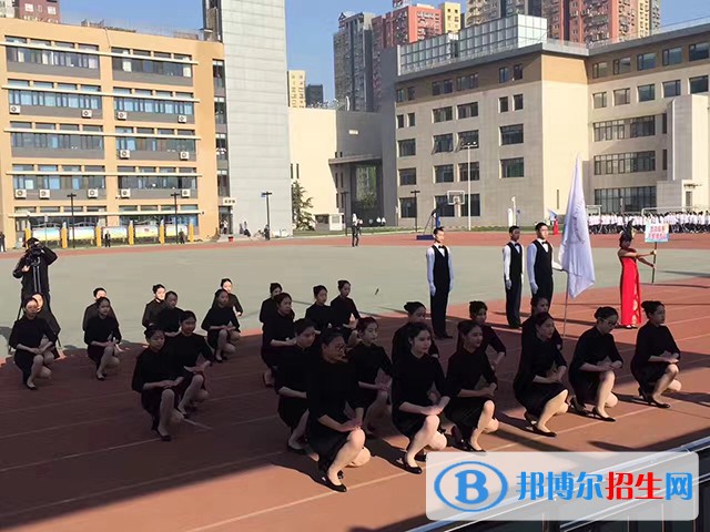 北京勁松職業(yè)高中2018年報(bào)名條件、招生對象