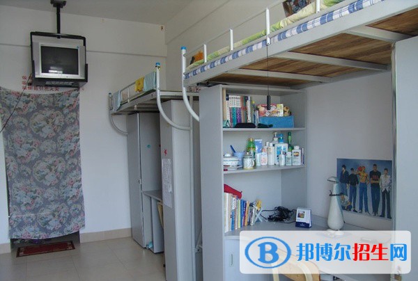 北京什剎海體育運動學校住宿條件